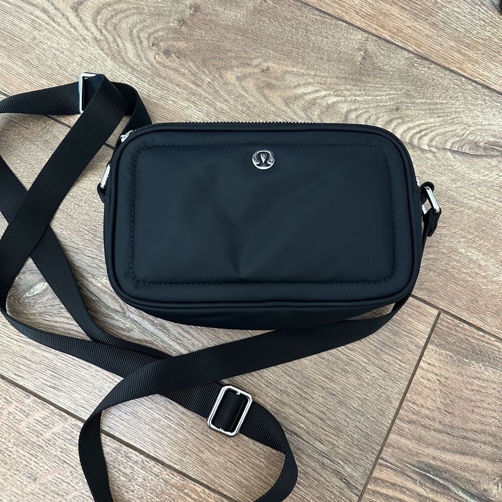 Lululemon crossbody bag